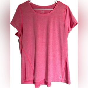 Tek Gear Dry Tek activewear pink shirt. New without tags. Women’s Size XL